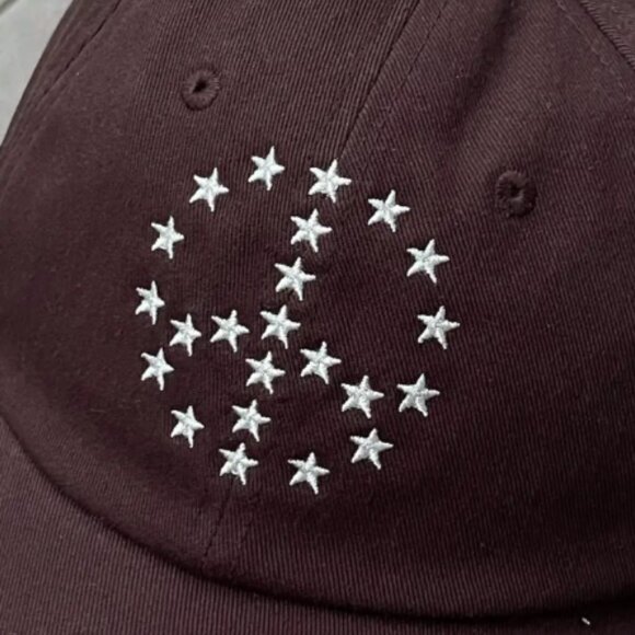 Etudes Studio Other - ÉTUDES Brown Booster Peace Europa Cap